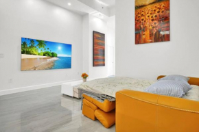 Miami Brickell 3 Bedrooms high ceiling loft